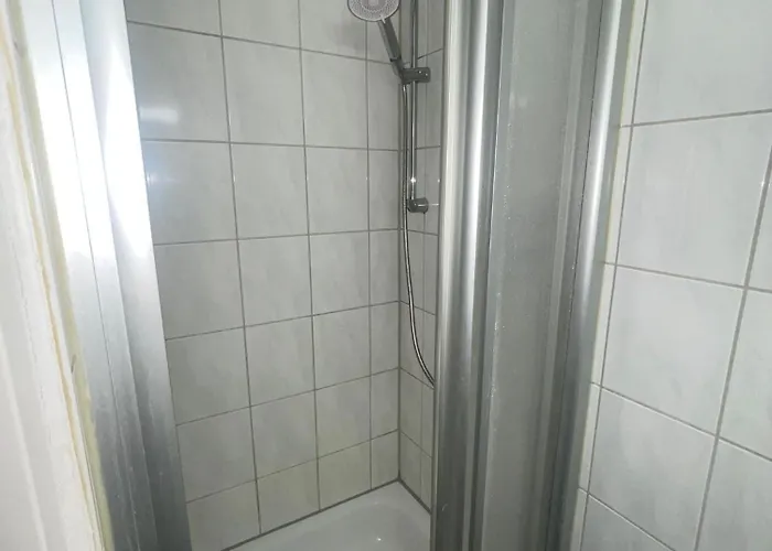 Honeymoon Apartment *